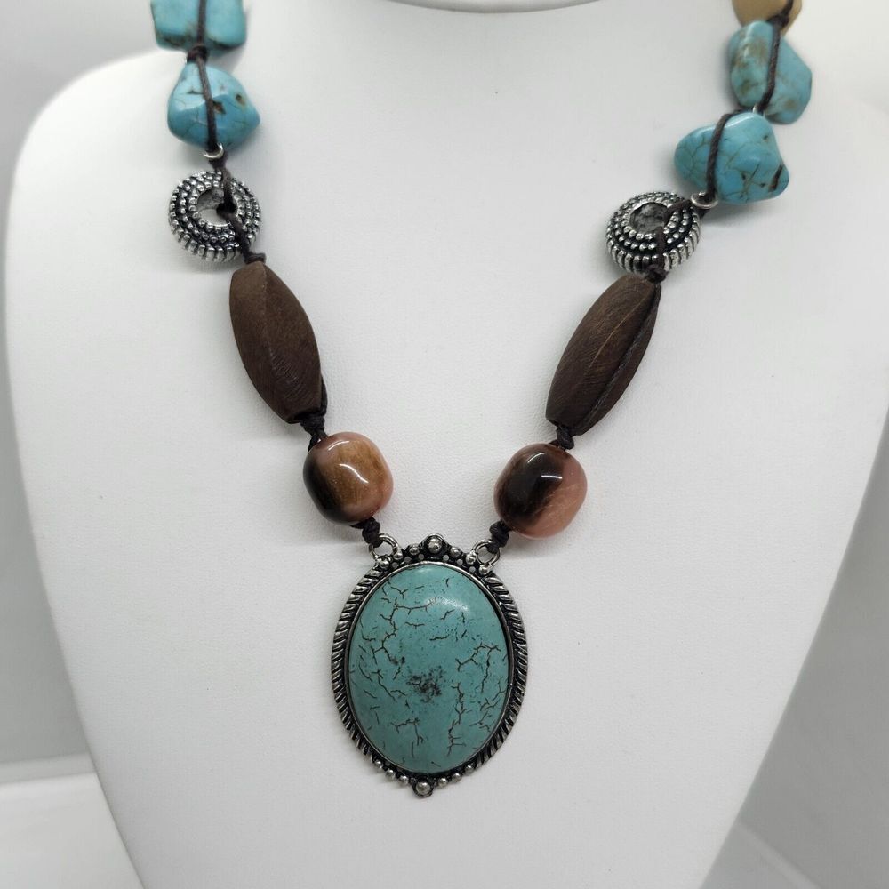 Round Faux Turquoise Bead‎ gold Tone Blue Bead Necklace 15" screw clasp